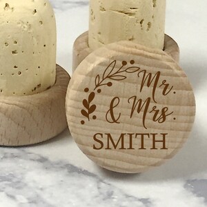 Personalized Mr. & Mrs. Wine Stopper, FREE Organza Bags, Engraved Wine Stopper, Wine Cork, Wedding Favor, Wedding favor, Anniversary favor