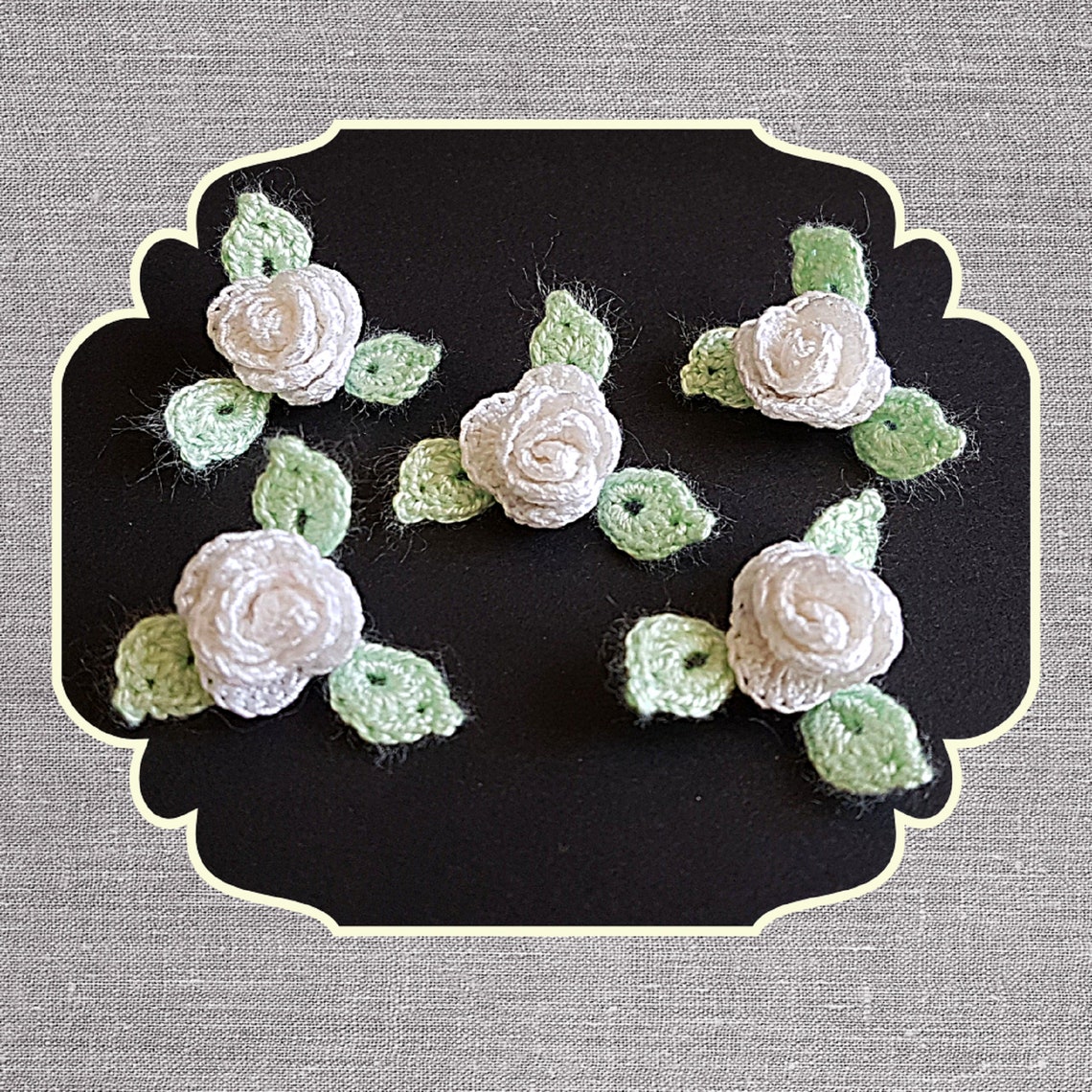 Mini Crochet Roses Flowers Applique With Leaves White Roses Etsy