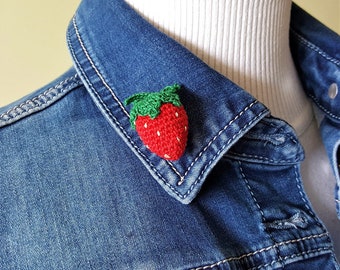 Crochet brooch Crochet strawberry pin Crochet berries brooch Strawberry brooch Amigurumi strawberry Pin strawberry Lapel pin strawberry
