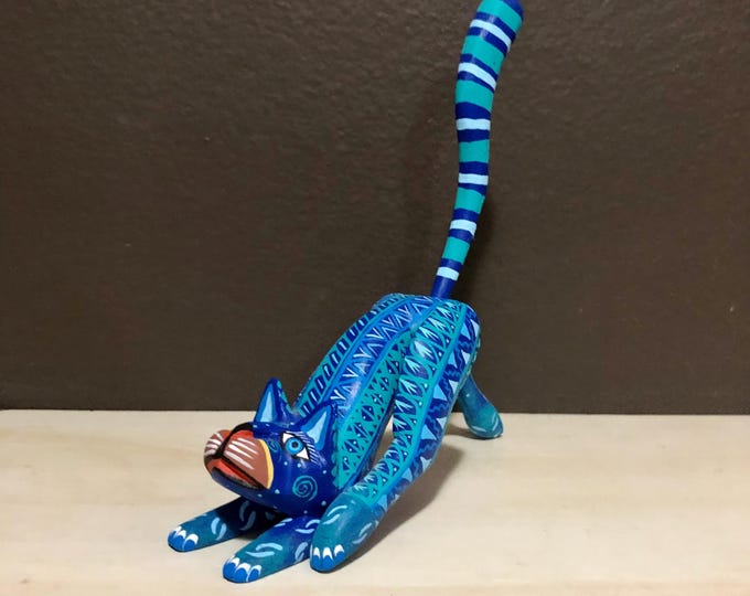 Alebrije Cat Handcrafted Wood Carving by Zeny Fuentes & Reyna Piña from Oaxaca, Mexico.