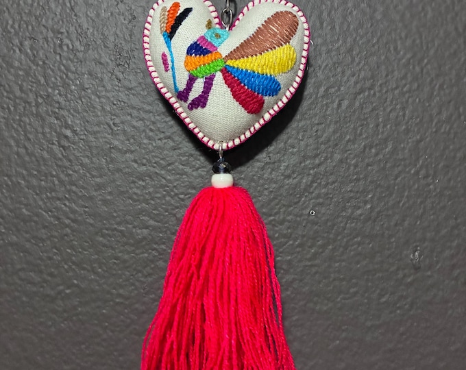 Hand embroidered Otomi heart ornament / keychain from Hidalgo, Mexico.