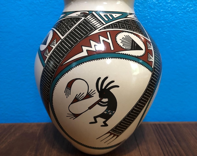 Mata Ortiz Pottery Olla by Trini Silveira (Chihuahua, Mexico)