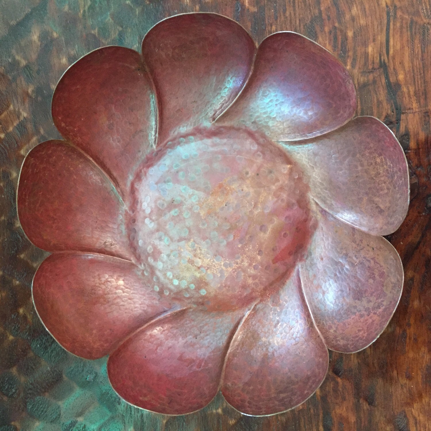 Hammered copper decorative bowl