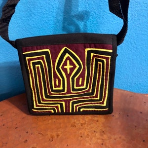 Kuna Mola Art Design Crossbody Day Purse Handbag Handcrafted in Colombia