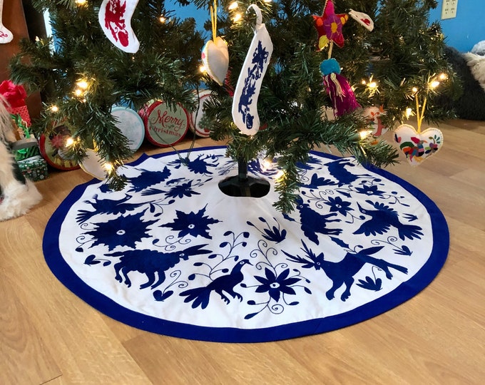 3’ diameter - Hand embroidered Otomi Christmas Tree Skirt on pure white muslin cotton with Blue embroidery and border from Hidalgo, Mexico