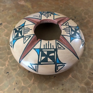 Mata Ortiz Olla by Yoli Rodriguez