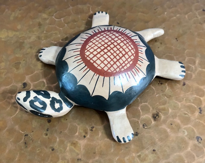 Mata Ortiz Turtle Effigy by Marta Gonzales (Chihuahua, Mexico)