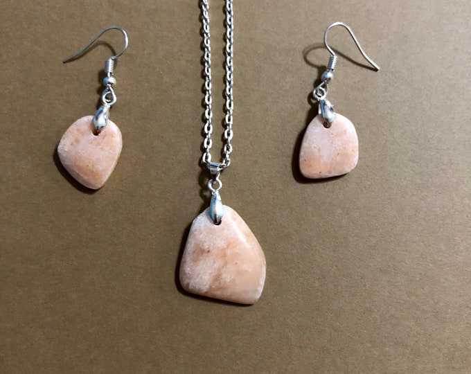One of a Kind Polished Orange Calcite Stone and Silver Jewelry Set - Pendant and Earrings