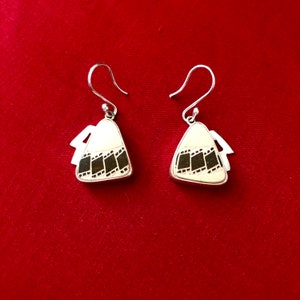 One of a Kind Mata Ortiz Silver Earrings - unique pottery shards set in .950 pure silver handcrafted settings