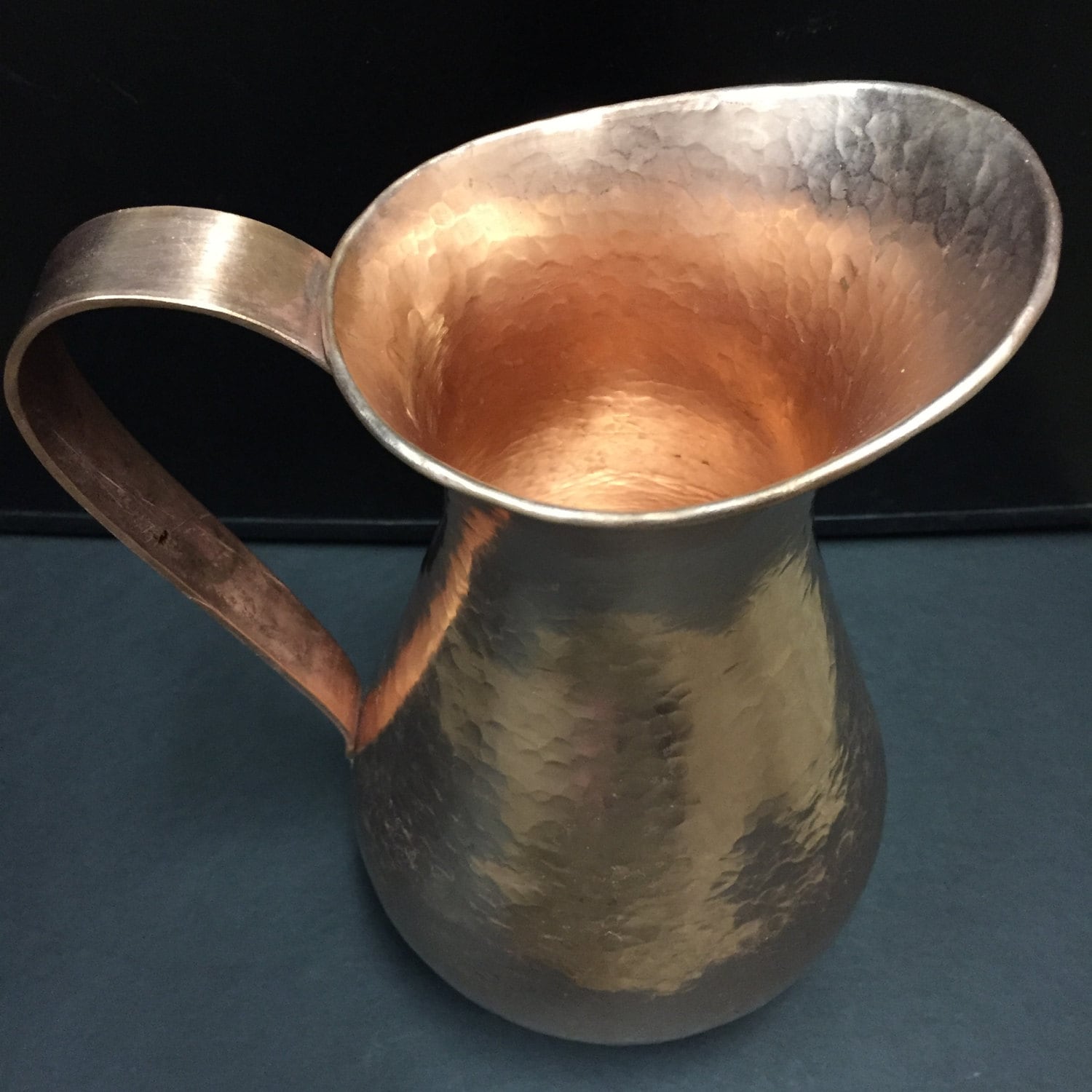 Hammered Copper Pitcher 1 3/4 Liters, 100 pure copper
