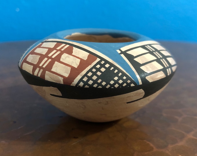 Mata Ortiz Olla Pottery (Chihuahua, Mexico)