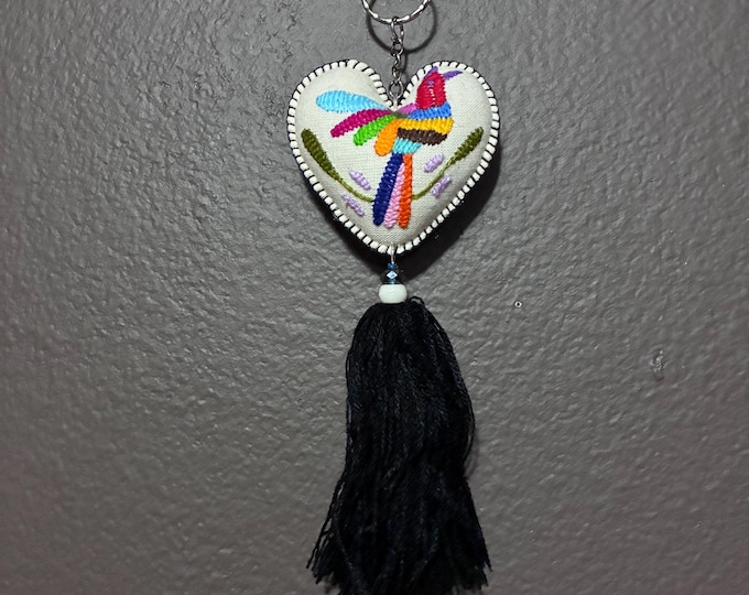 Hand embroidered Otomi heart ornament / keychain from Hidalgo, Mexico.