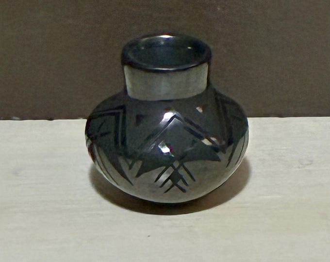 Mata Ortiz Olla Pottery by Vero Hernandez (Chihuahua, Mexico)