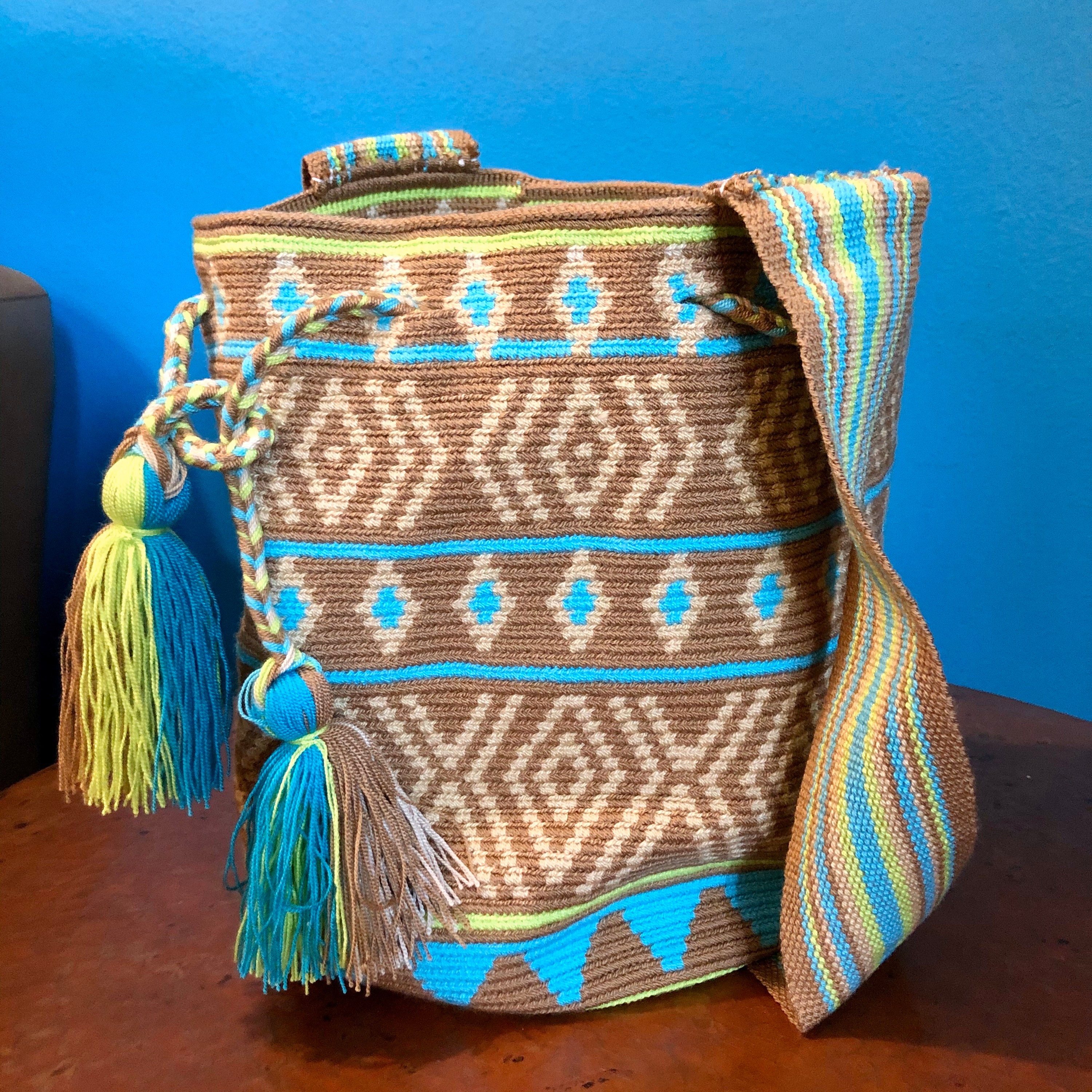 Authentic Wayuú Double Thread Mochila Bag from Colombia