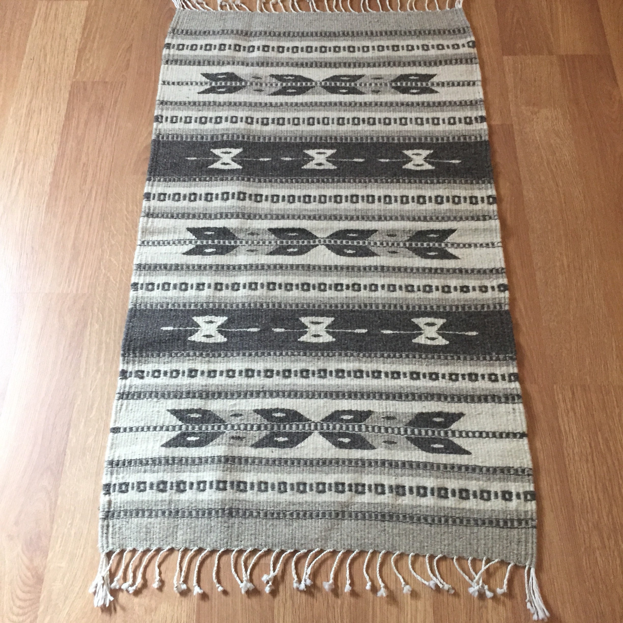 Zapotec hand woven merino wool rug 24 x 36