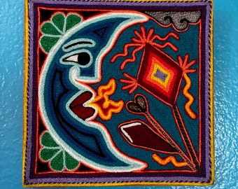 Huichol Yarn Art Nierika (15cm x 15cm) from Nayarit, Mexico