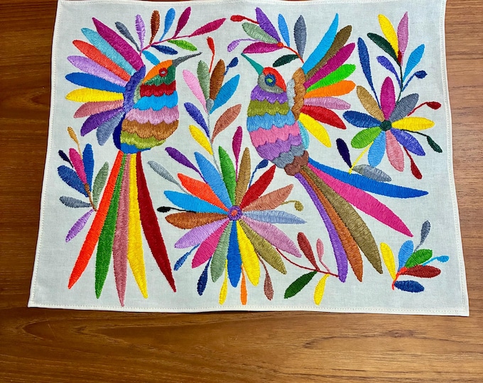 Hand Embroidered Otomi Placemat: Mexican Folk Art Decor (16.5" x 13")
