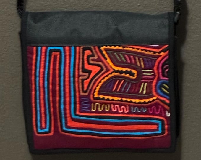 Kuna Mola Art Design Crossbody Day Purse Handbag Handcrafted in Colombia