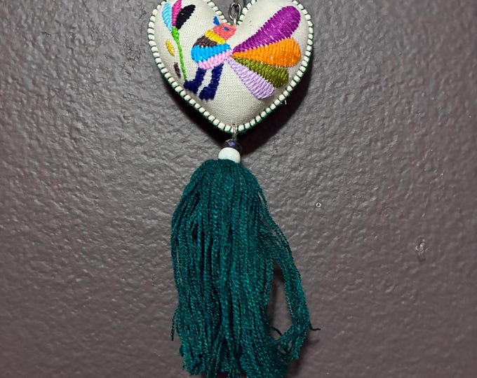 Hand embroidered Otomi heart ornament / keychain from Hidalgo, Mexico.