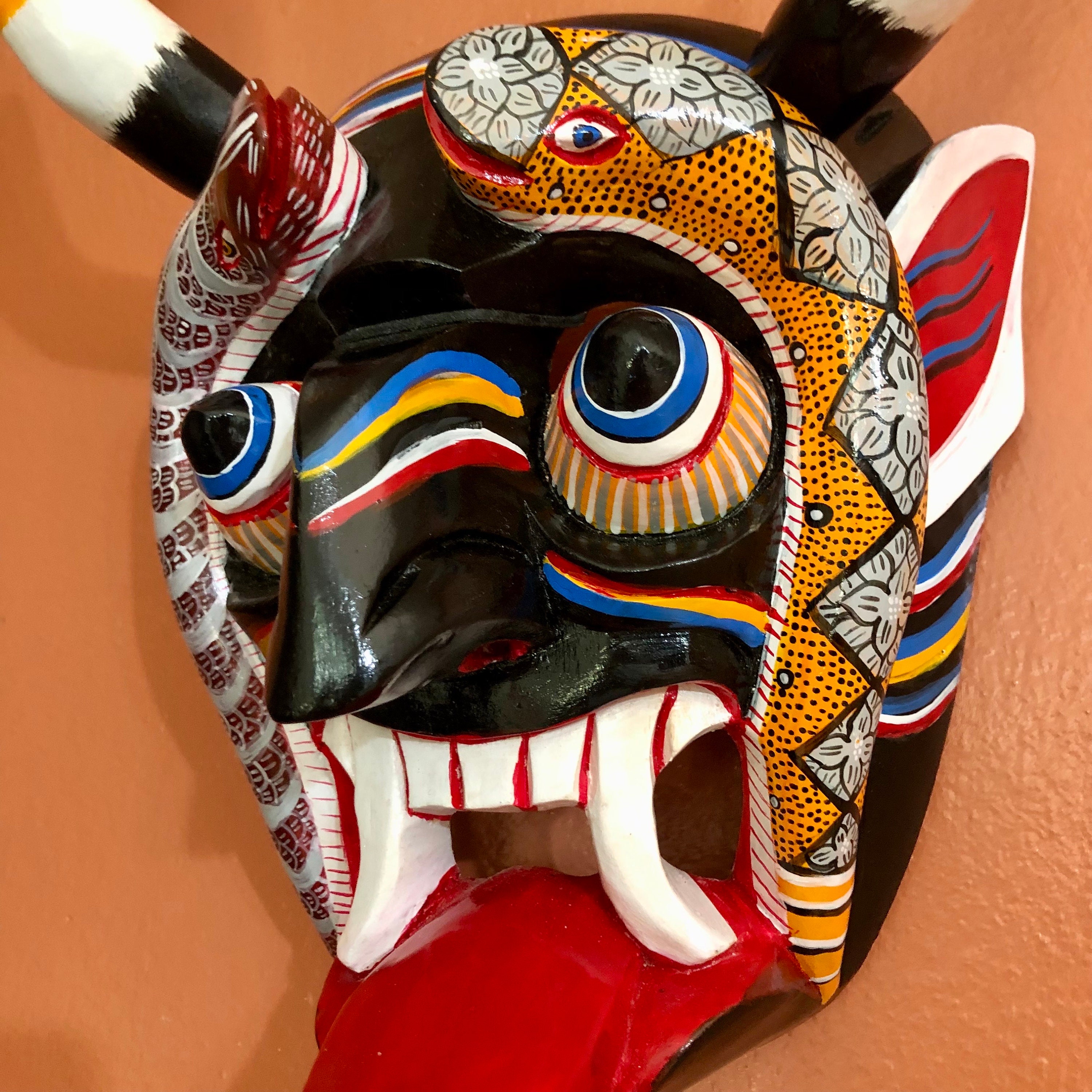 Small Carved Wooden Jaguar Wall/Display Mask – Mercado369