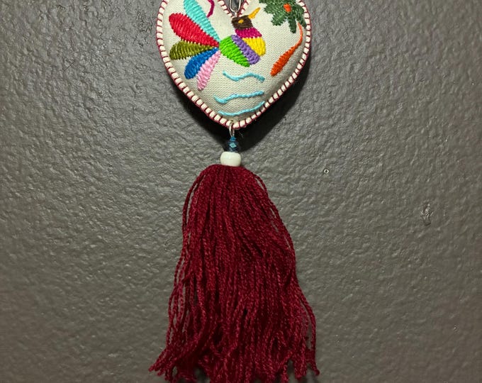 Hand embroidered Otomi heart ornament / keychain from Hidalgo, Mexico.