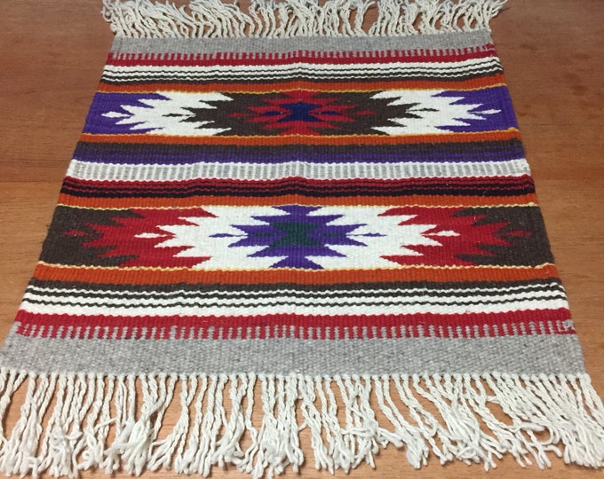 Purhépecha hand woven wool table centerpiece