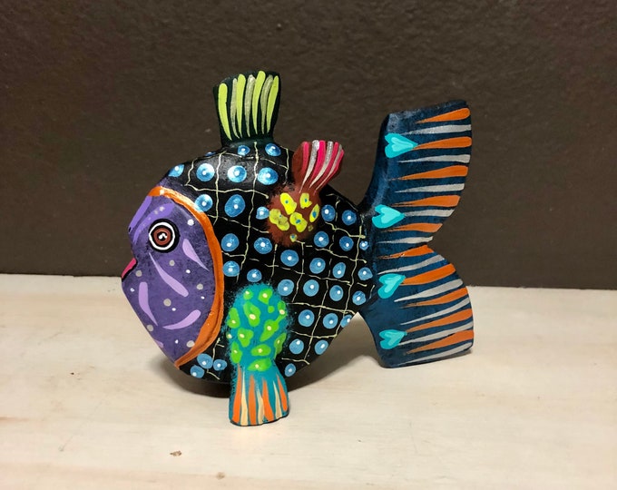 Alebrije Fish Handcrafted Wood Carving by Taller Zeny Fuentes hand painted by Michelle Fuentes from Oaxaca, Mexico.