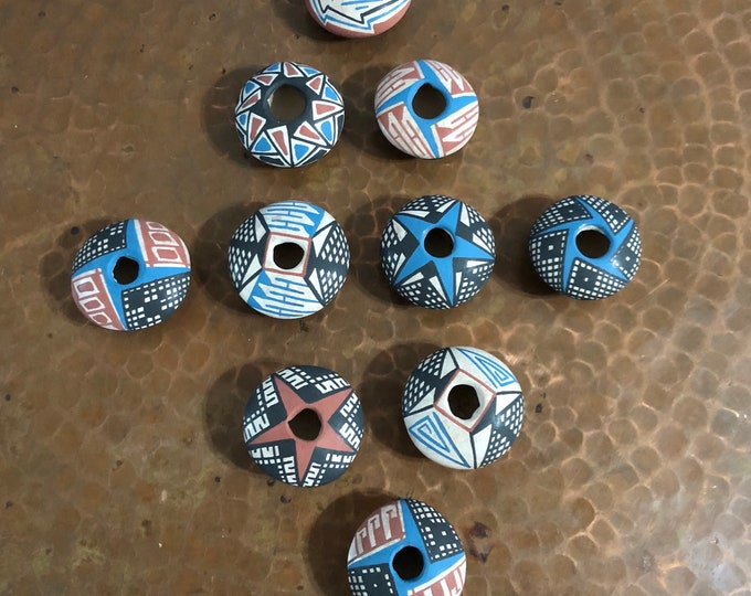 Lot of 10 Mata Ortiz Mini Ollas by Nelly Rodriguez (Chihuahua, Mexico)