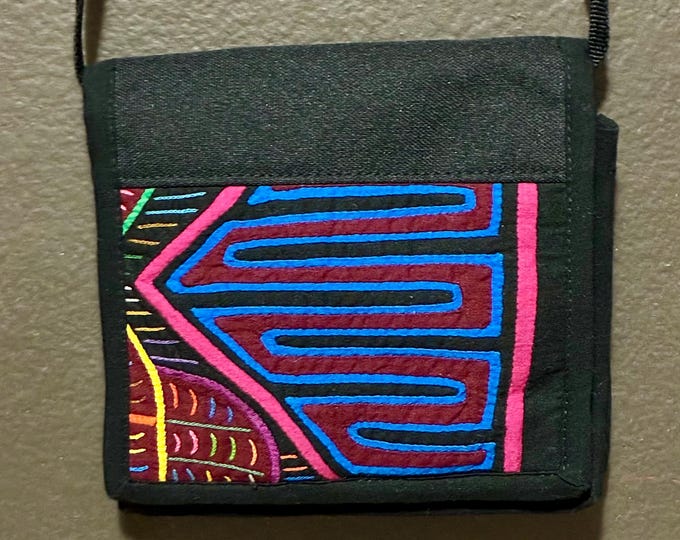Kuna Mola Art Design Crossbody Phone Purse Handbag Handcrafted in Colombia.
