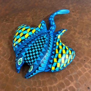 Alebrije Manta Ray Wood Carving by Esperanza Martinez from Oaxaca, Mexico.