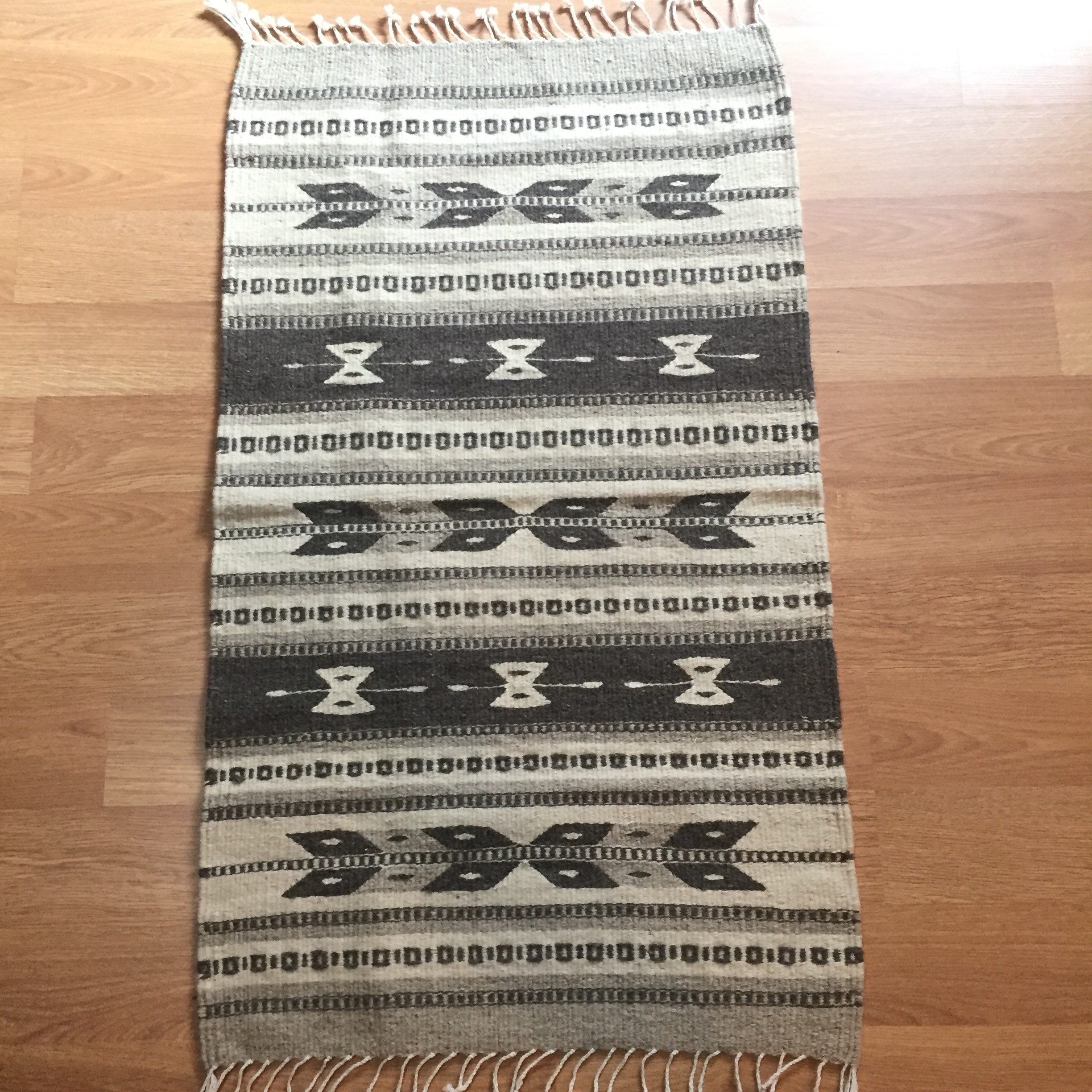 Zapotec hand woven merino wool rug 24 x 36