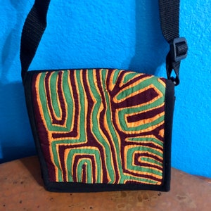 Kuna Mola Art Design Crossbody Day Purse Handbag Handcrafted in Colombia