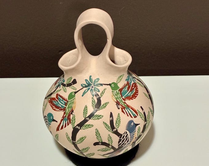 Mata Ortiz Wedding Vase Olla by Jose Villa (Chihuahua, Mexico)