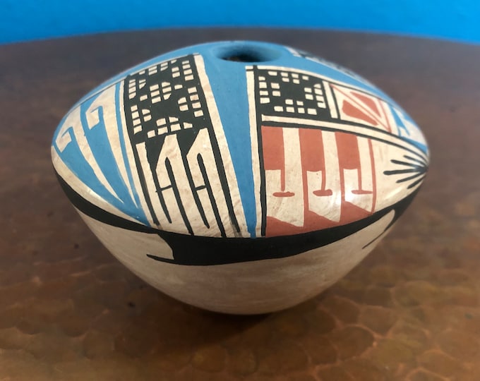 Mata Ortiz Olla Pottery (Chihuahua, Mexico)