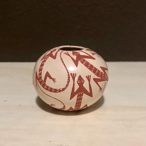 Mata Ortiz Olla Pottery (Chihuahua, Mexico)