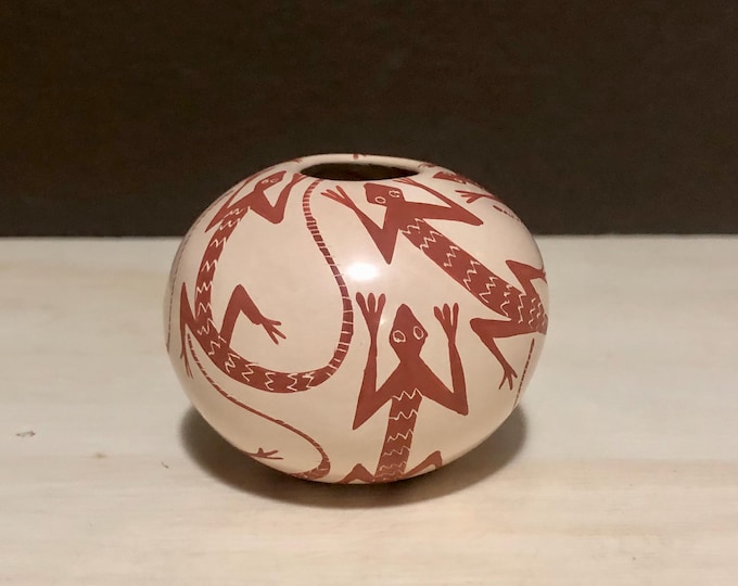 Mata Ortiz Olla Pottery (Chihuahua, Mexico)