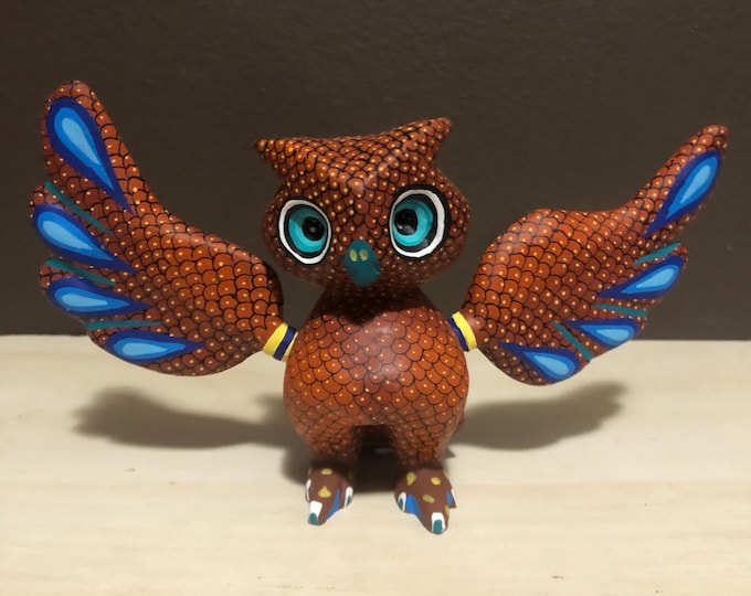 Hand Carved Wood Alebrije Owl by Zeny Fuentes and Reyna Pina