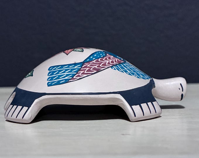 Mata Ortiz Ceramic Turtle by Martha Hernandez (Chihuahua, Mexico)
