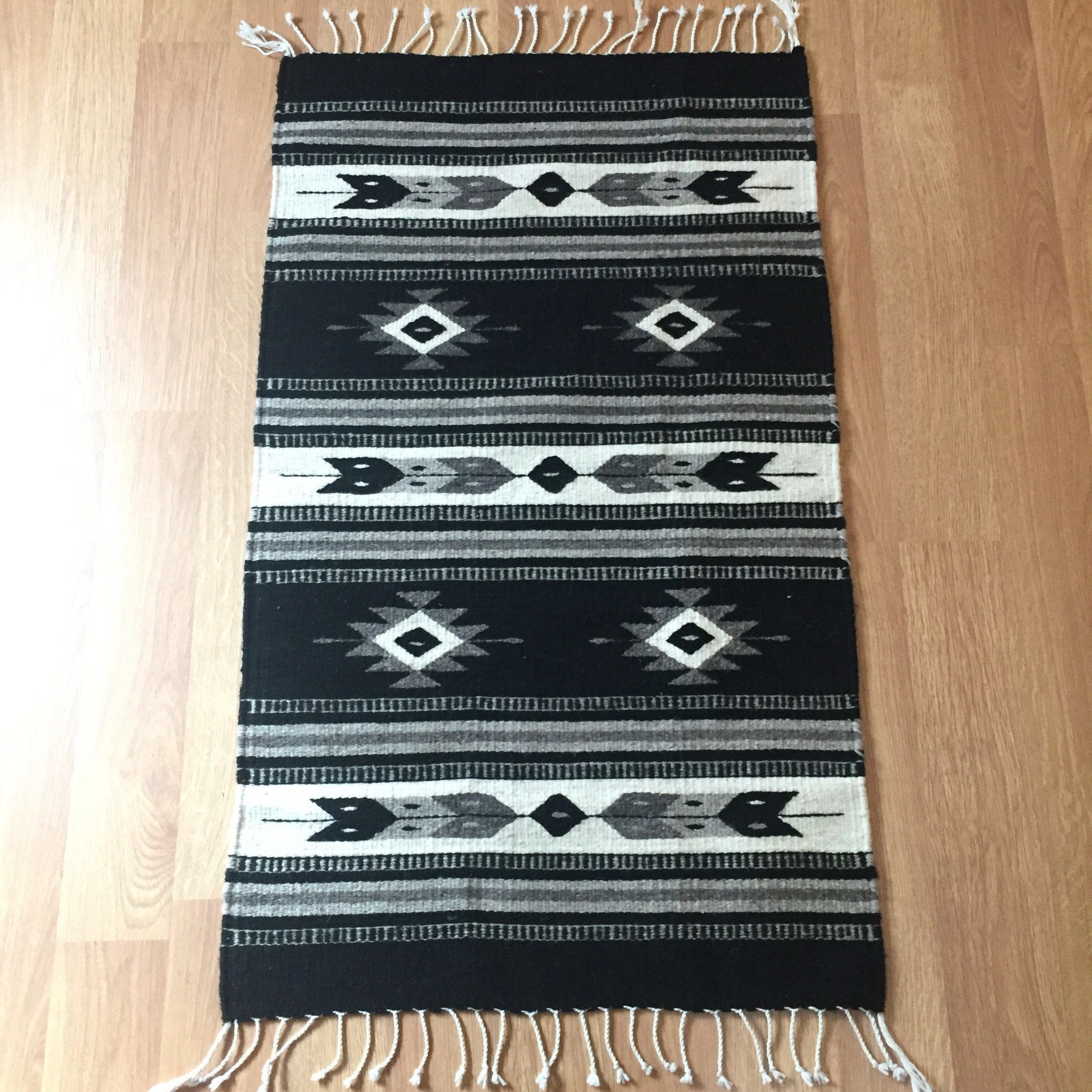 Zapotec hand woven merino wool rug 24 x 36