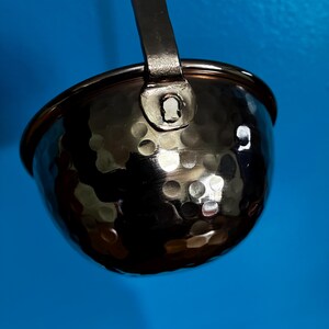 Puur gehamerde koperen pollepel van 8 oz afbeelding 5