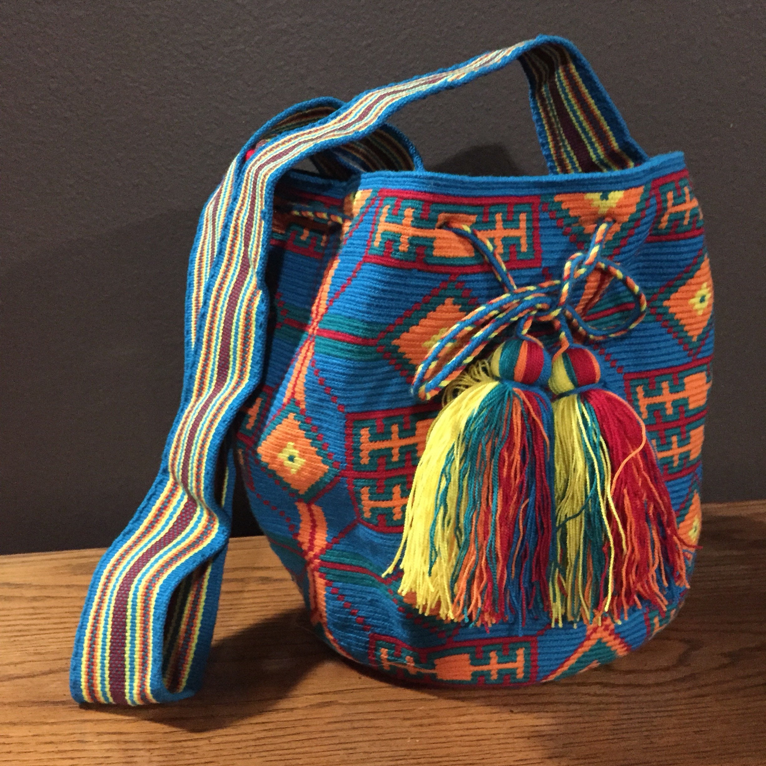 Authentic Wayuú Single Thread Mochila Bag from Colombia