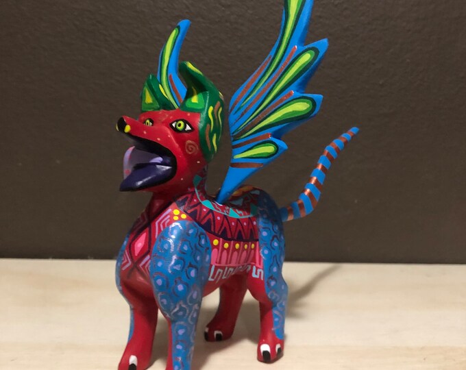 Alebrije Spirit Dog Handcrafted Wood Carving by Zeny Fuentes & Reyna Piña from Oaxaca, Mexico.