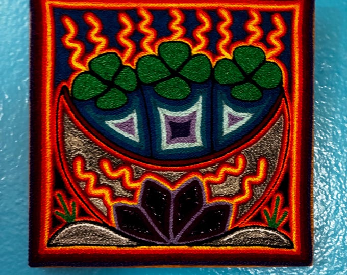 Huichol Yarn Art Nierika (15cm x 15cm) from Nayarit, Mexico