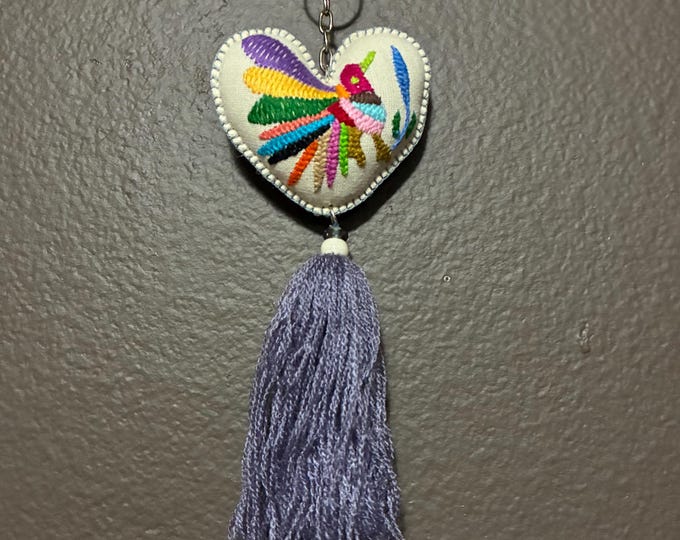 Hand embroidered Otomi heart ornament / keychain from Hidalgo, Mexico.