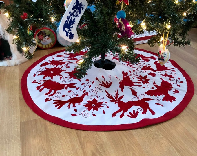 3’ diameter - Hand embroidered Otomi Christmas Tree Skirt on pure white muslin cotton with Red embroidery and border from Hidalgo, Mexico