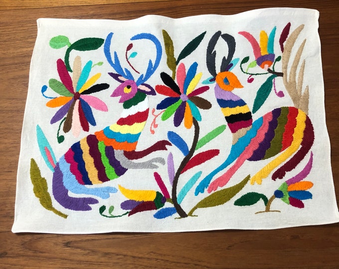 Hand embroidered Otomí placemat /frame-able art with multicolor embroidery (approx. 17" x 13”)