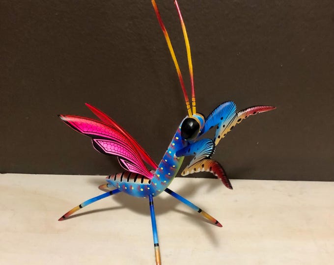 Alebrije Praying Mantis Handcrafted Wood Carving by Zeny Fuentes & Reyna Piña from Oaxaca, Mexico.