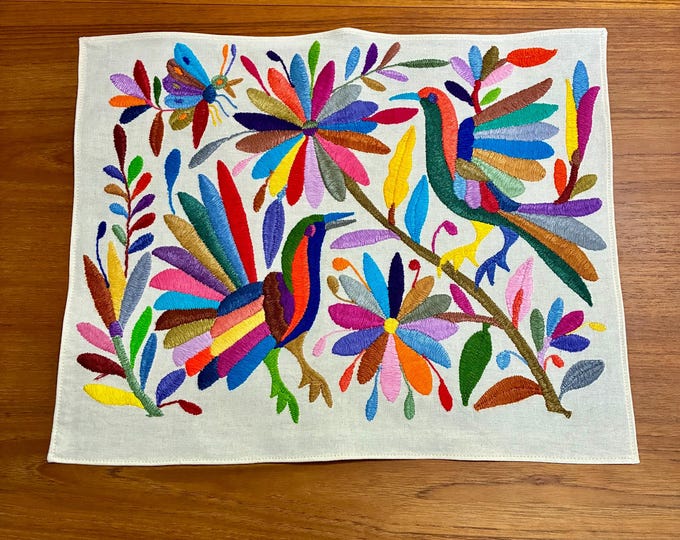 Hand Embroidered Otomi Placemat: Mexican Folk Art Decor (16.5" x 13")