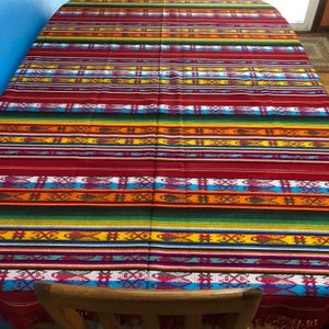 Nappe en coton tissé / Jeté de lit d&#39;Otavalo, Équateur - 64 &quot;x 60&quot;