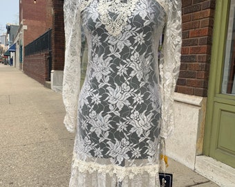 1990s Vintage white lace dress